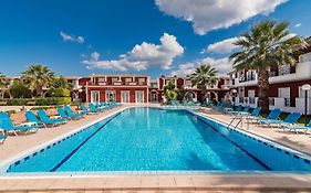 Yakinthos Hotel